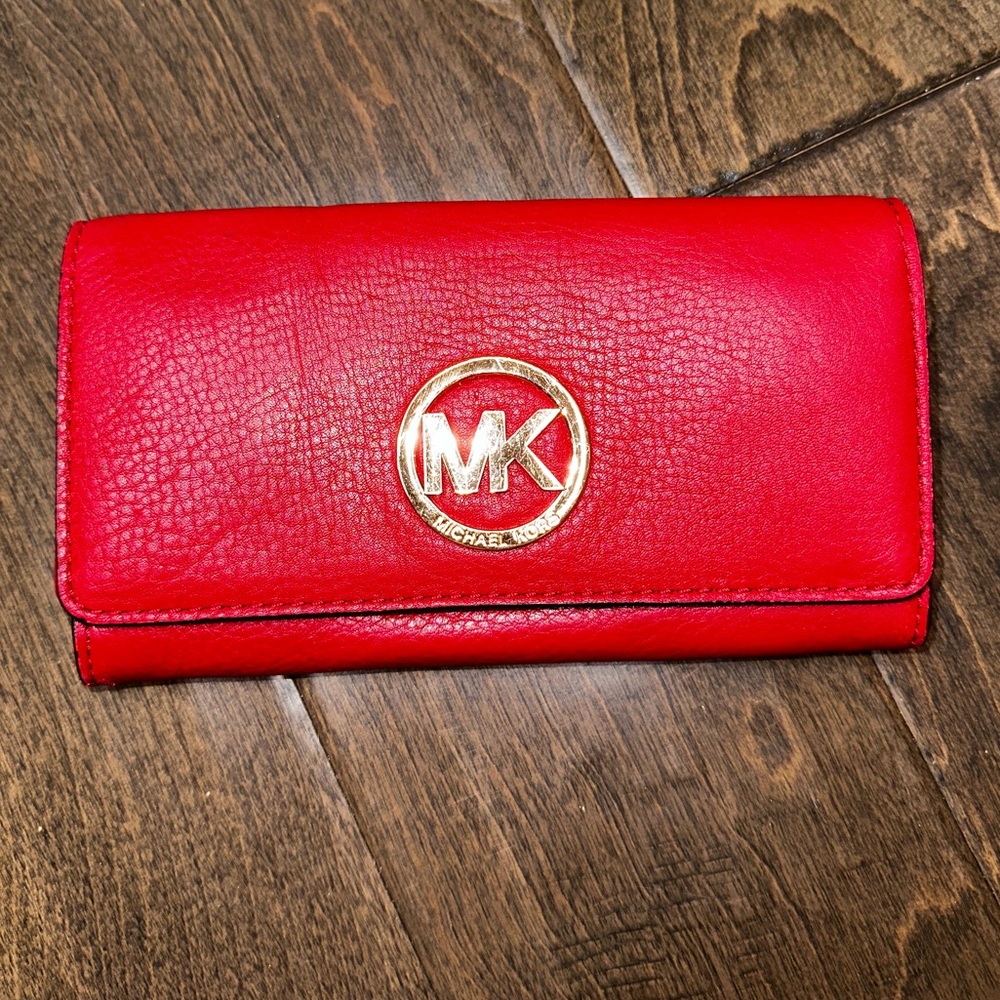 Michael Kors Bedford Pebbled Leather Red Satchel and Matching Red Wallet Set - Picture 14 of 16